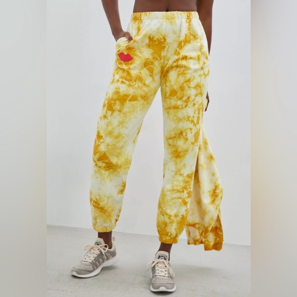 Clare V.  Lips Poppy Tie Dye Jogger Size M NWT
